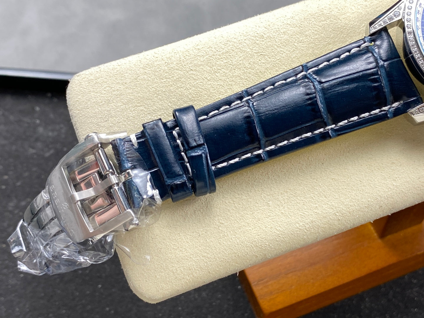 Breitling-4