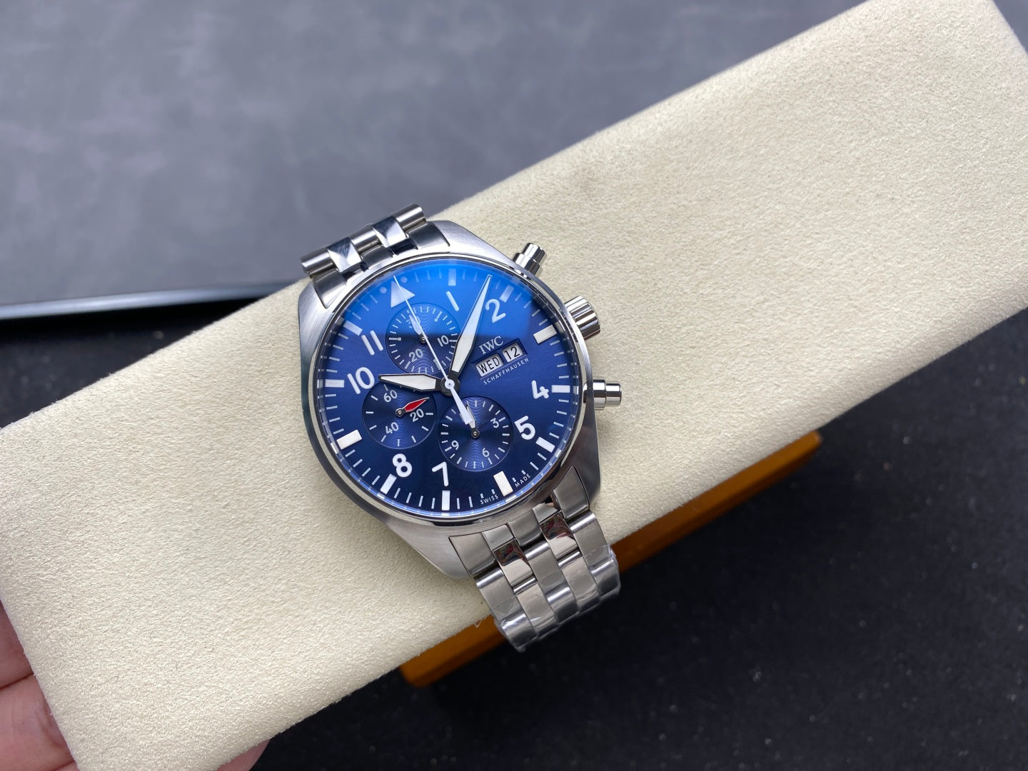 IWC-10