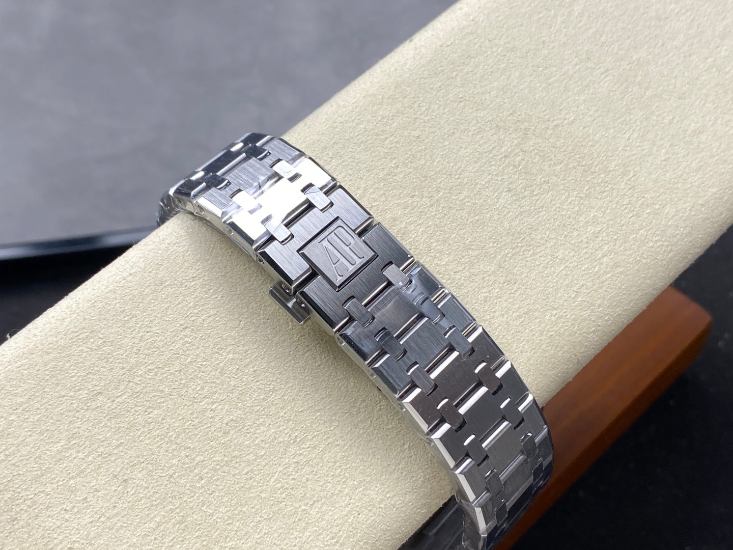 Audemars Piguet-11