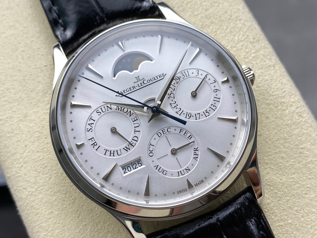 Jaeger-LeCoultre-12