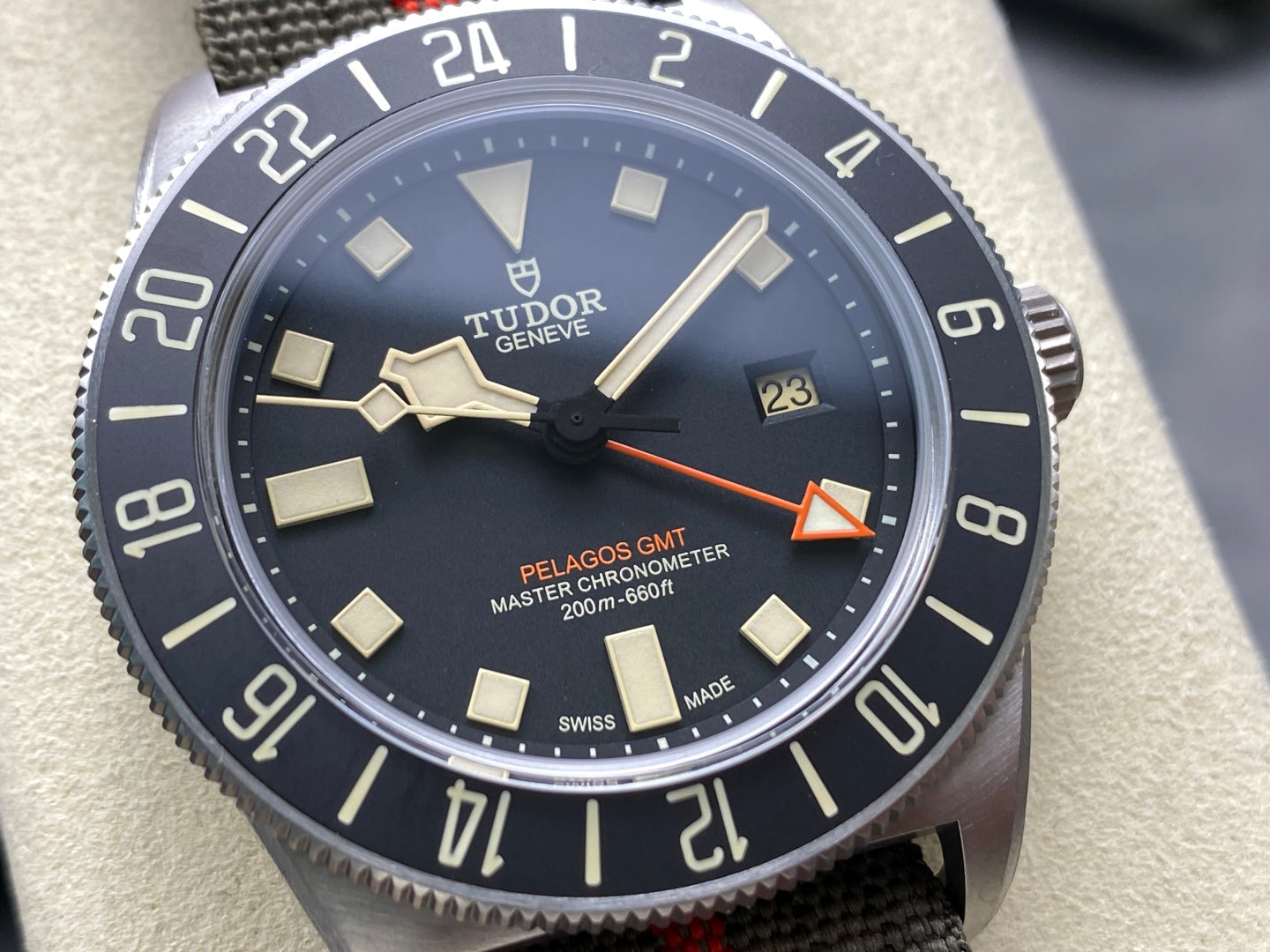 TUDOR-13