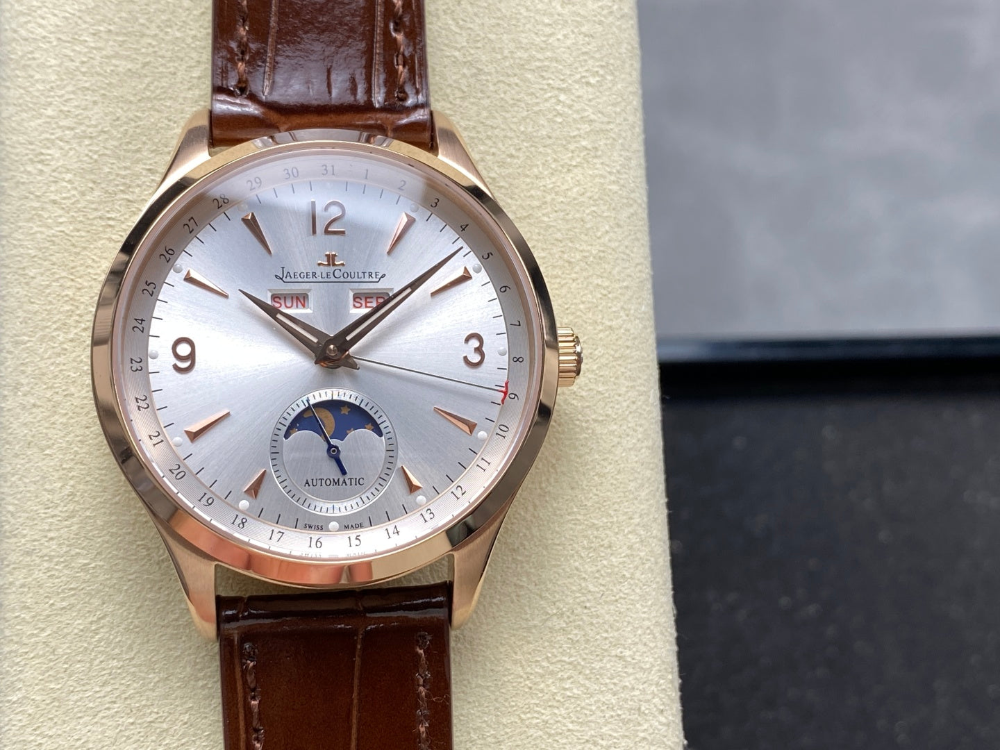 Jaeger-LeCoultre-1