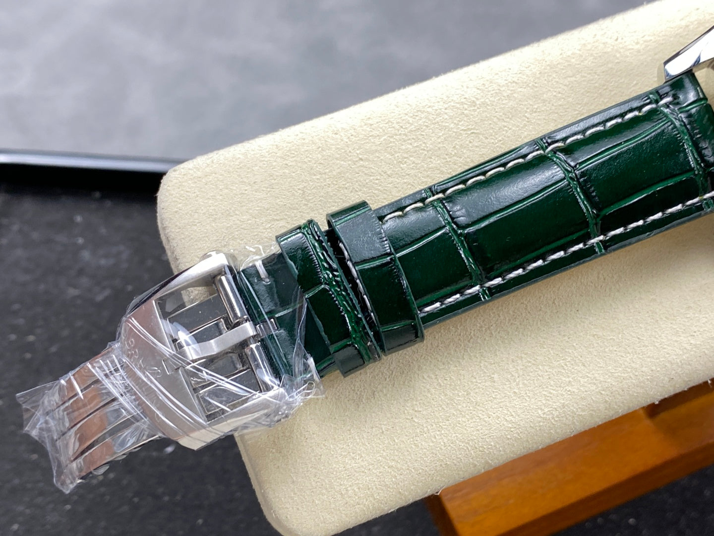 Breitling-1