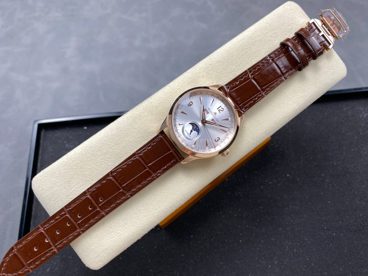 Jaeger-LeCoultre-1