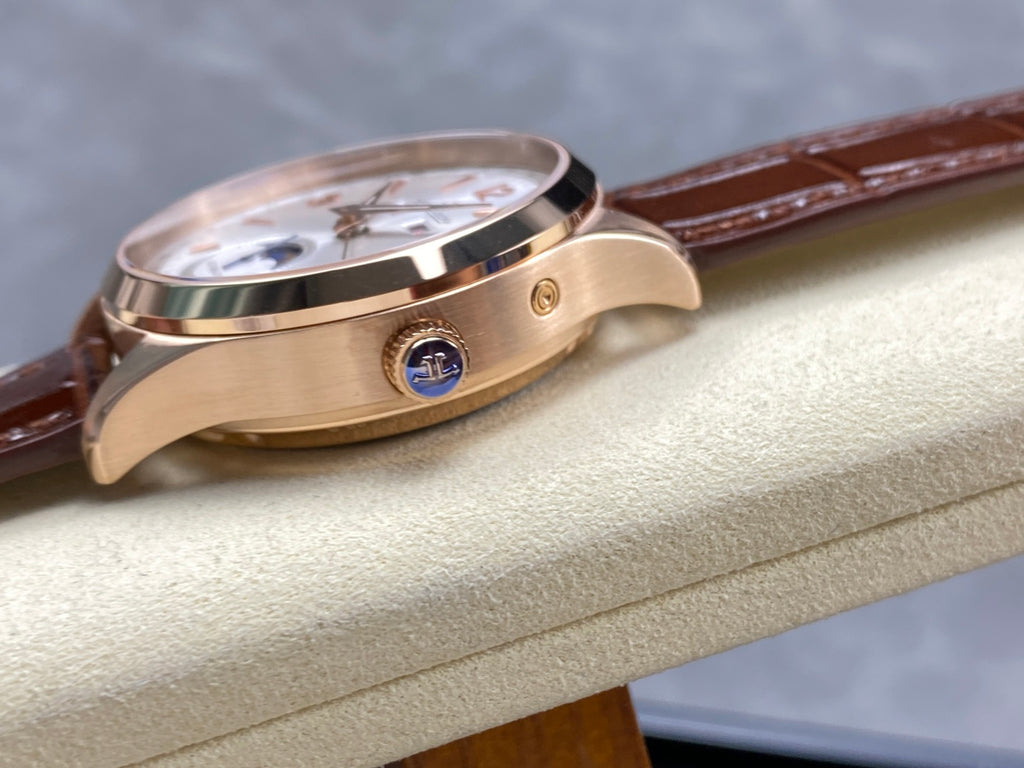 Jaeger-LeCoultre-1