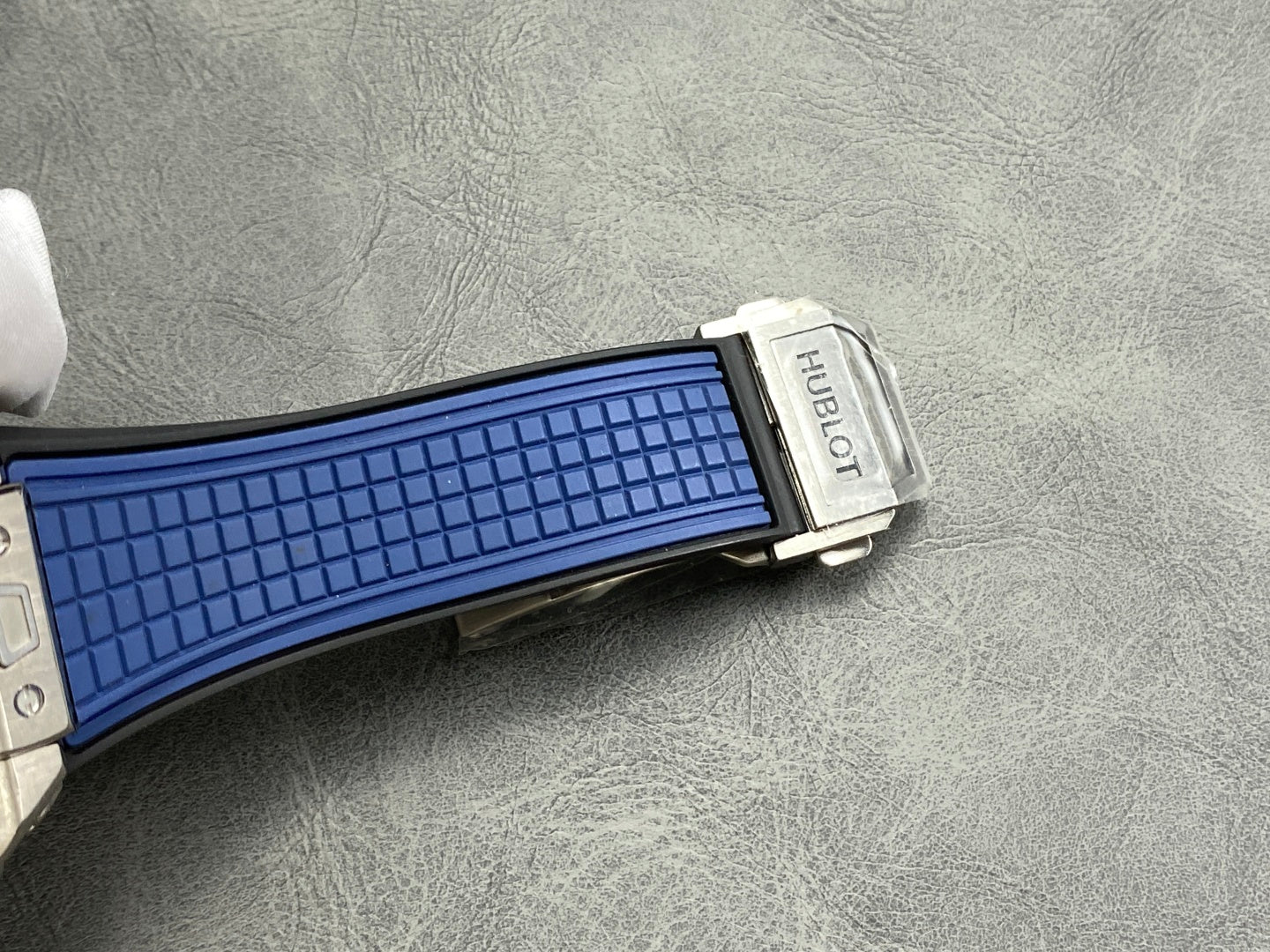 HUBLOT-1