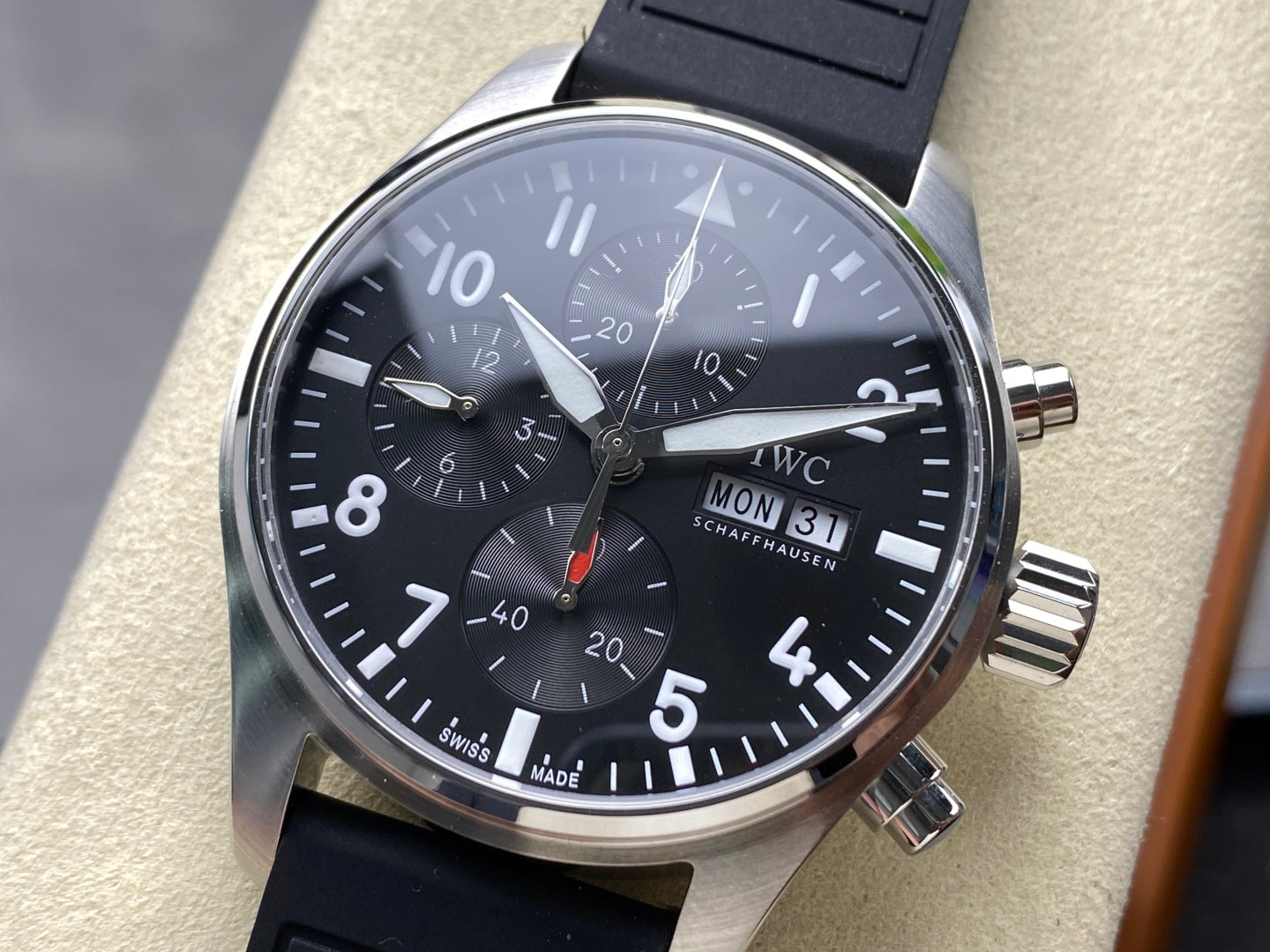 IWC-25