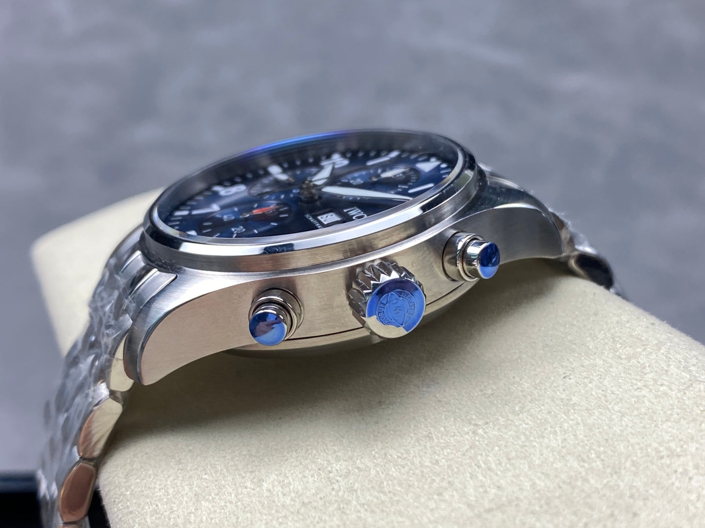 IWC-27