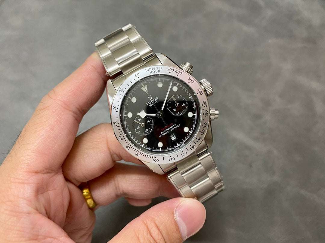 TUDOR-28