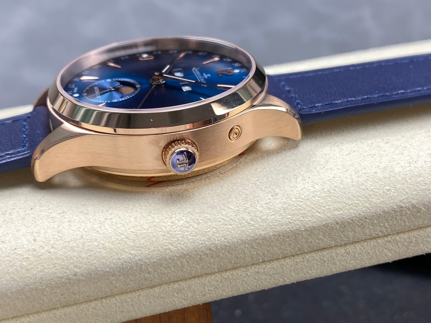 Jaeger-LeCoultre-2