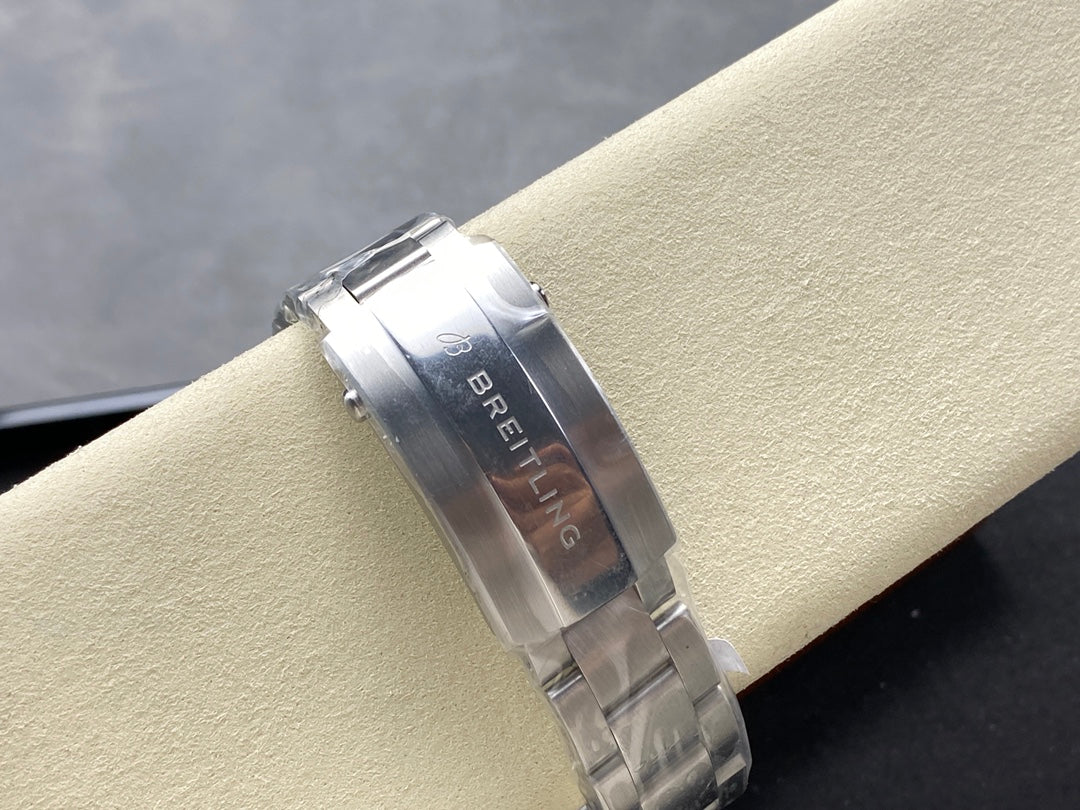 Breitling-32