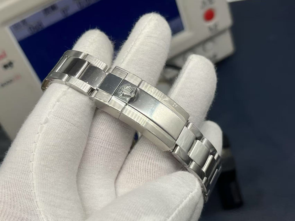 Rolex-GMT-35