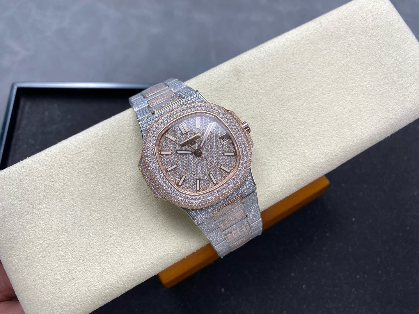 Patek Philippe-3