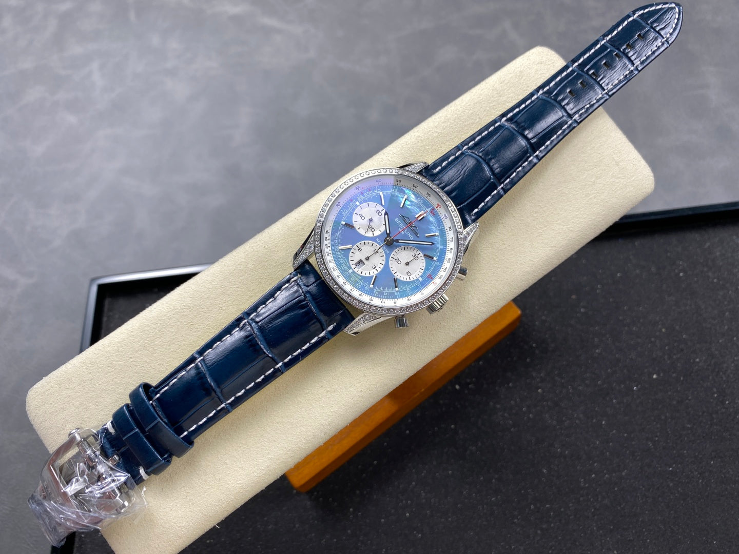 Breitling-3