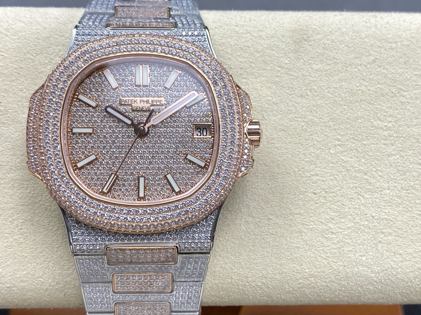 Patek Philippe-3