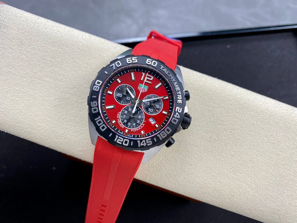 TAG Heuer-40