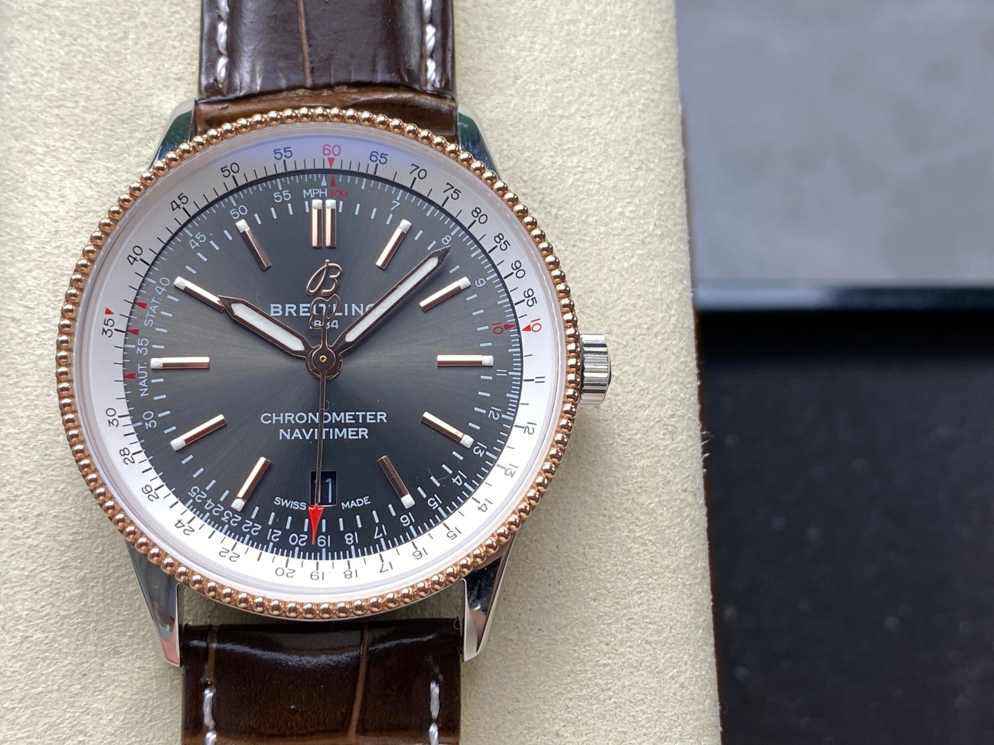 Breitling-44