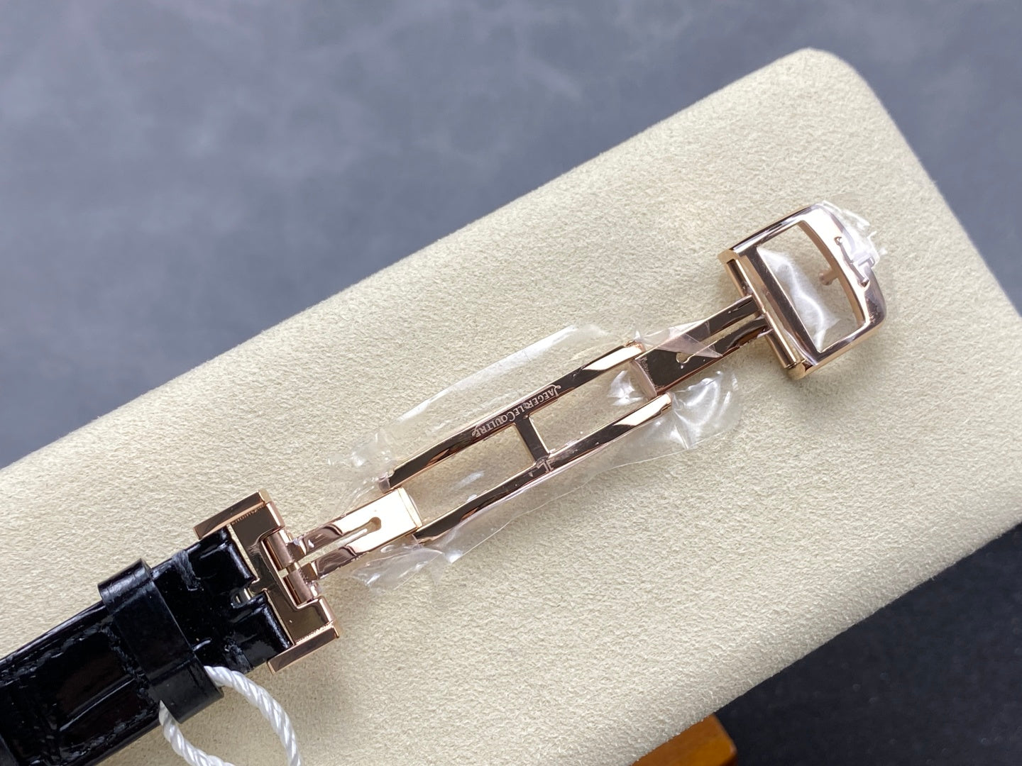 Jaeger-LeCoultre-45