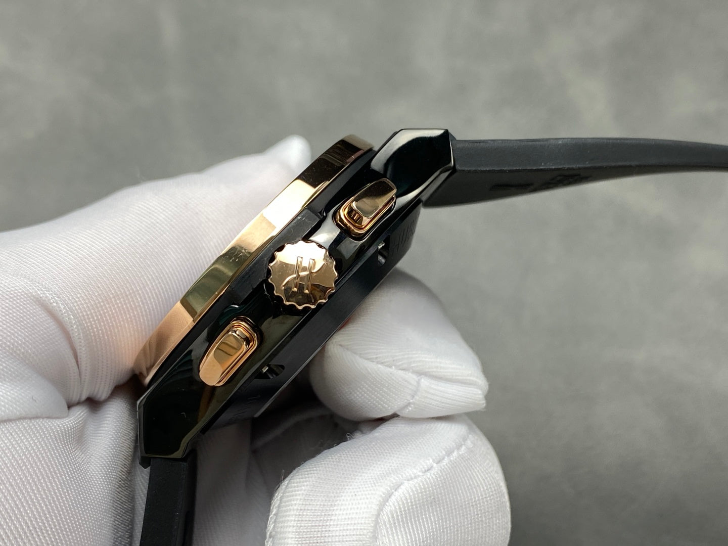 HUBLOT-4
