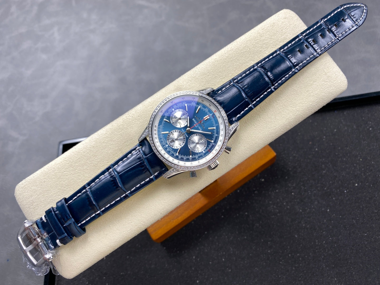 Breitling-4