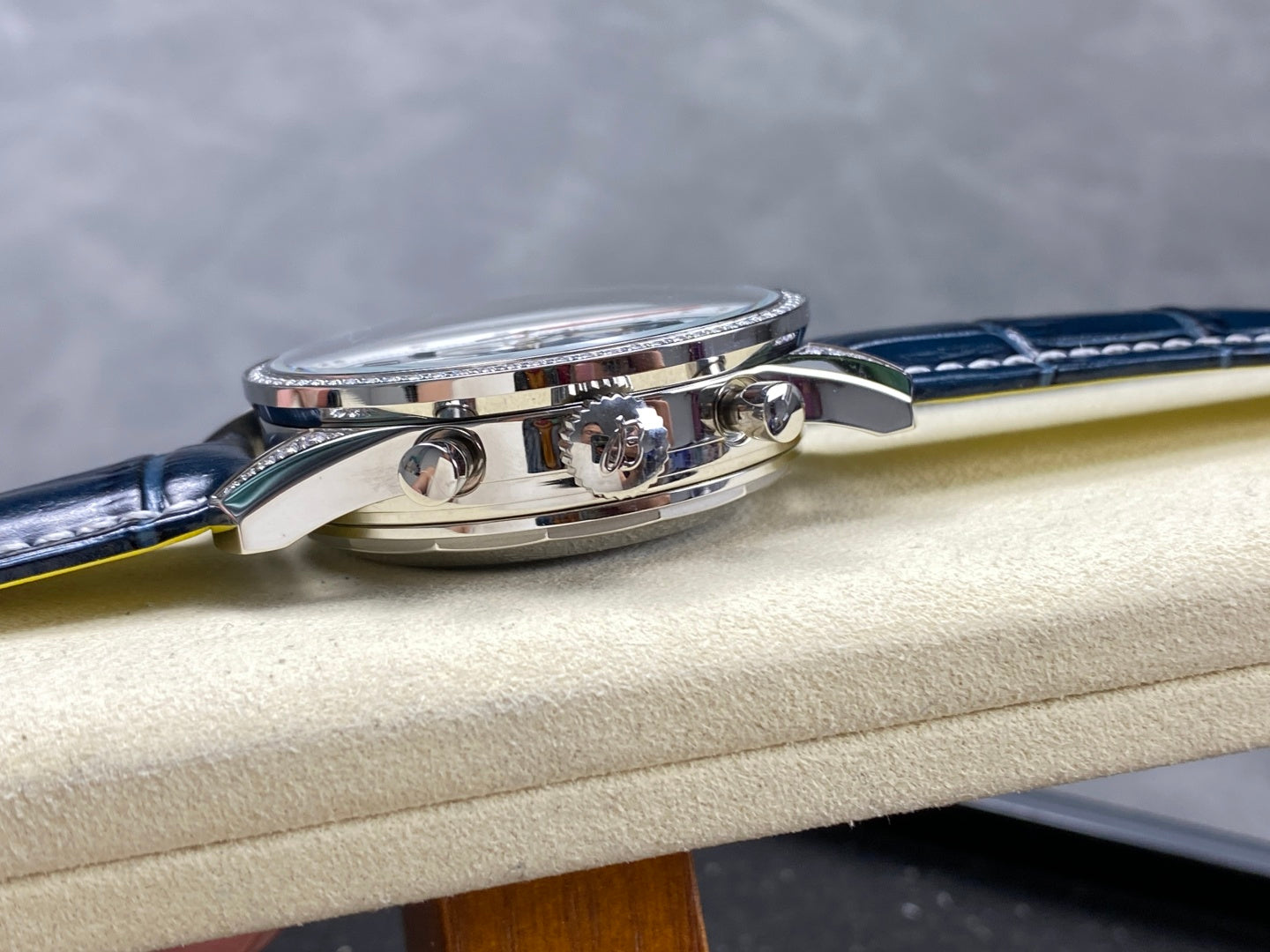 Breitling-4