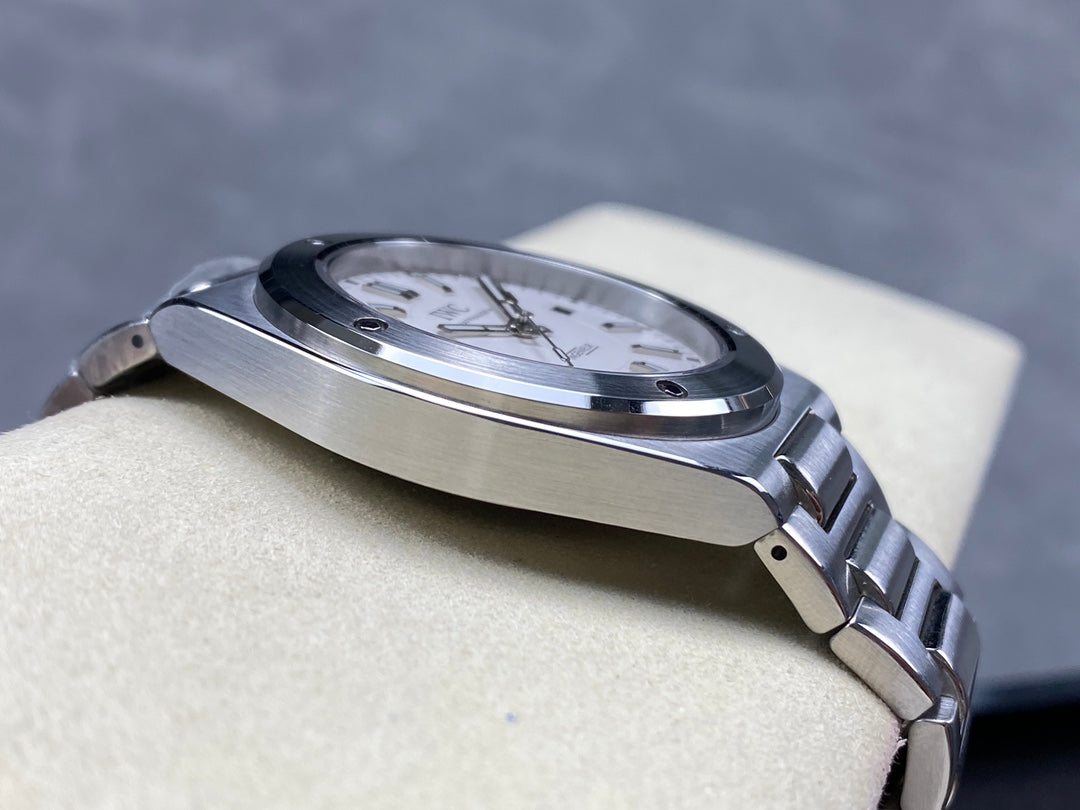 IWC-52