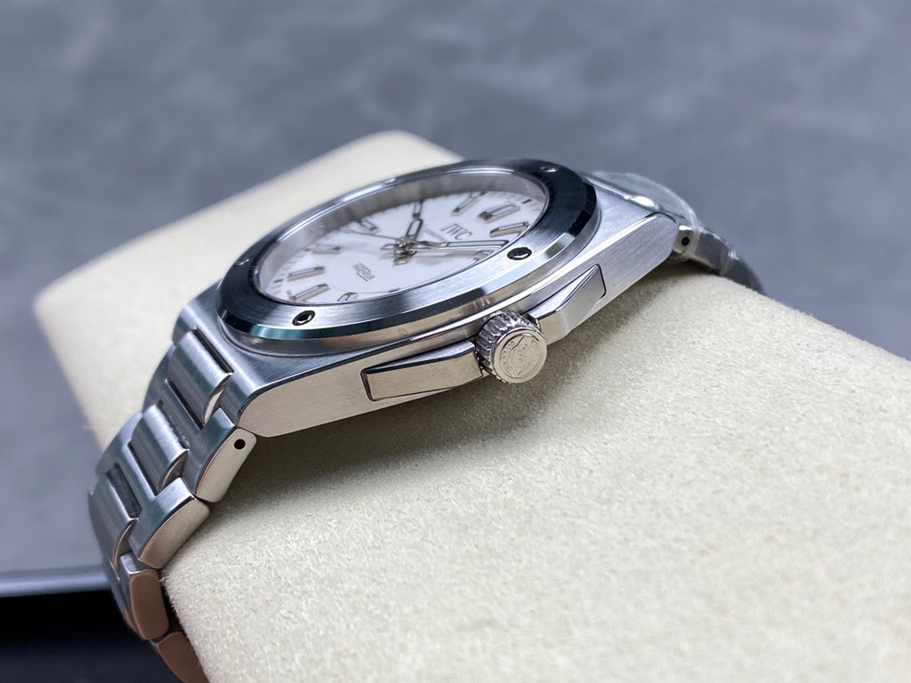 IWC-52