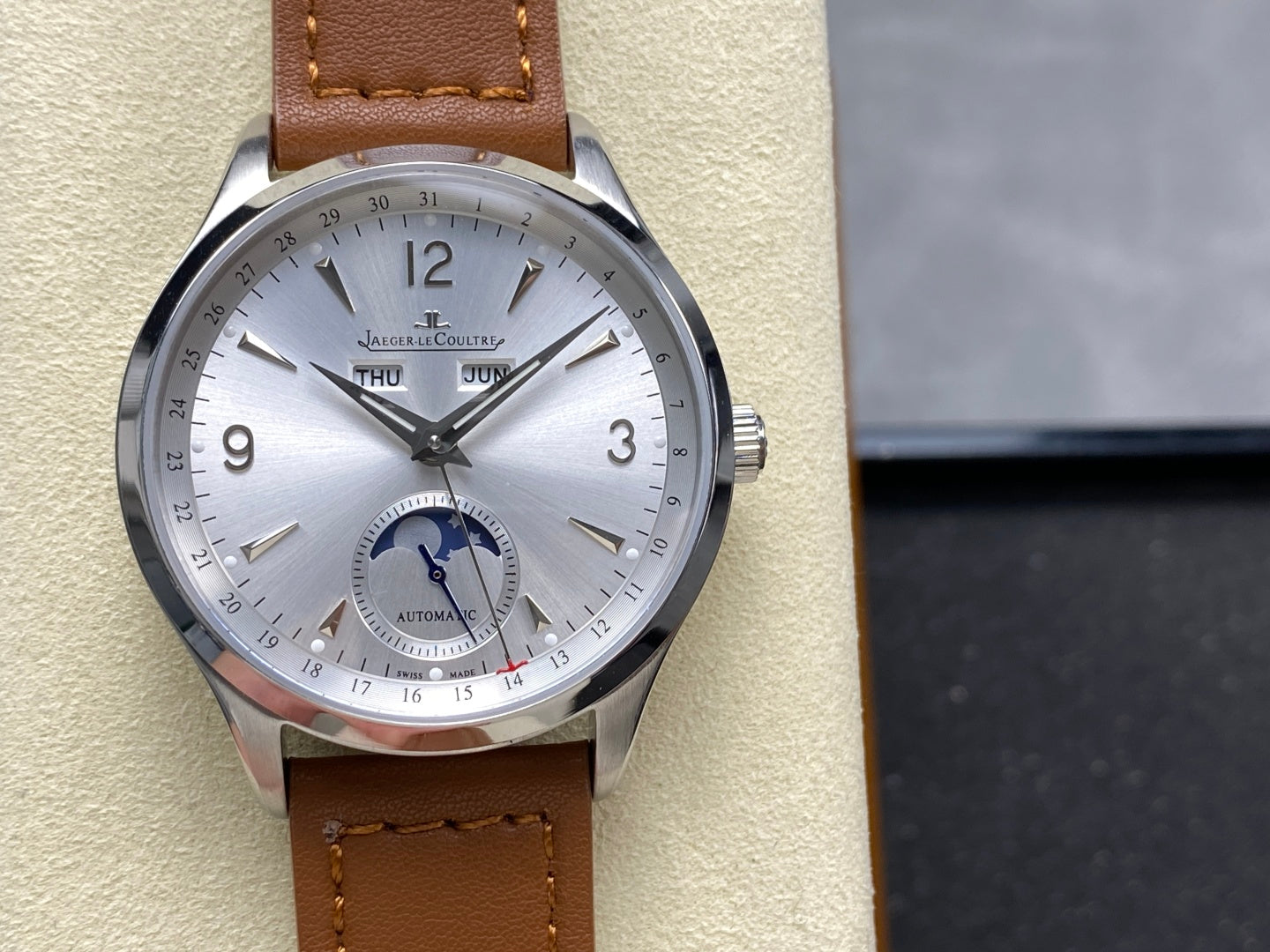 Jaeger-LeCoultre-5