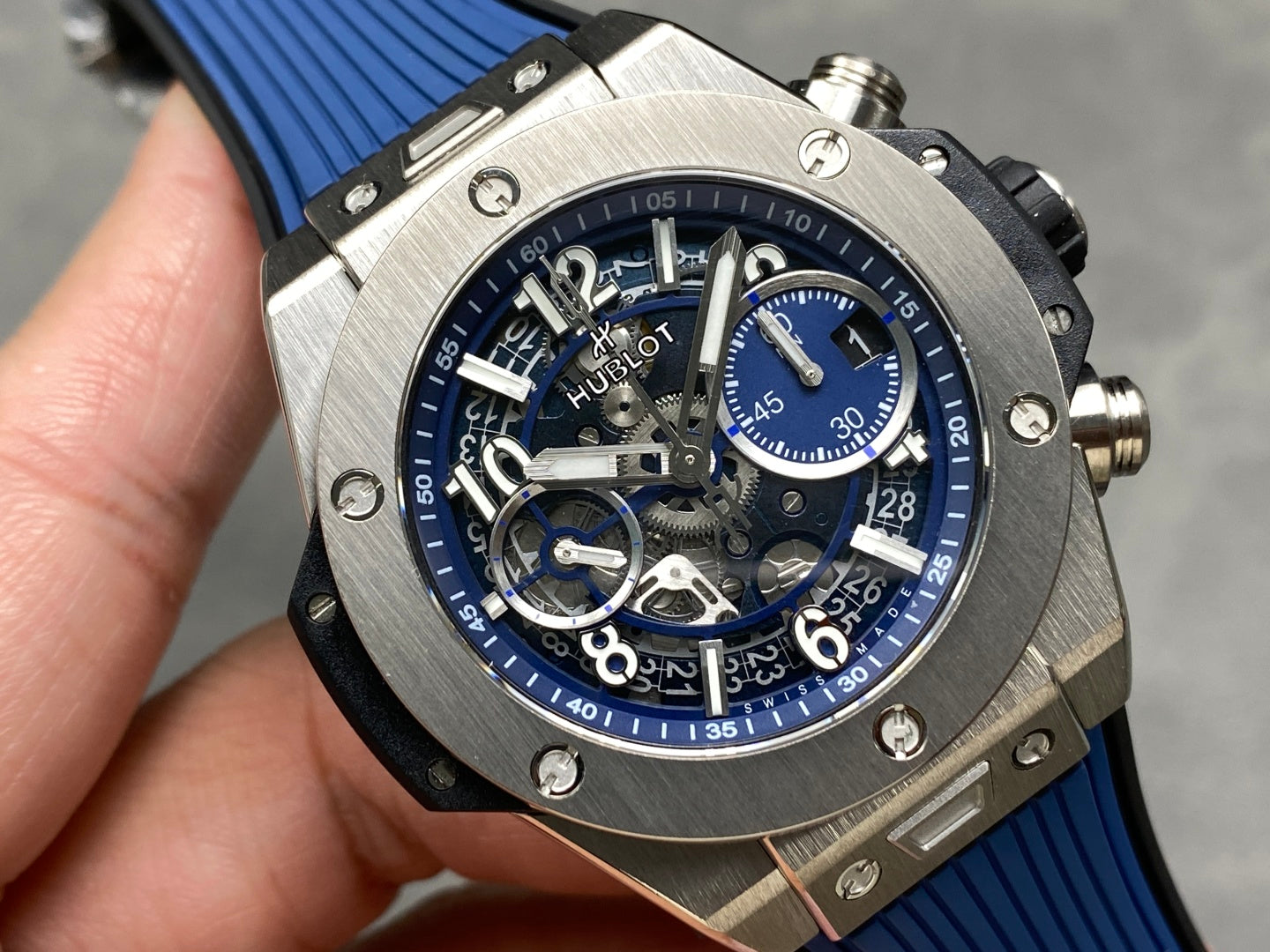 HUBLOT-6