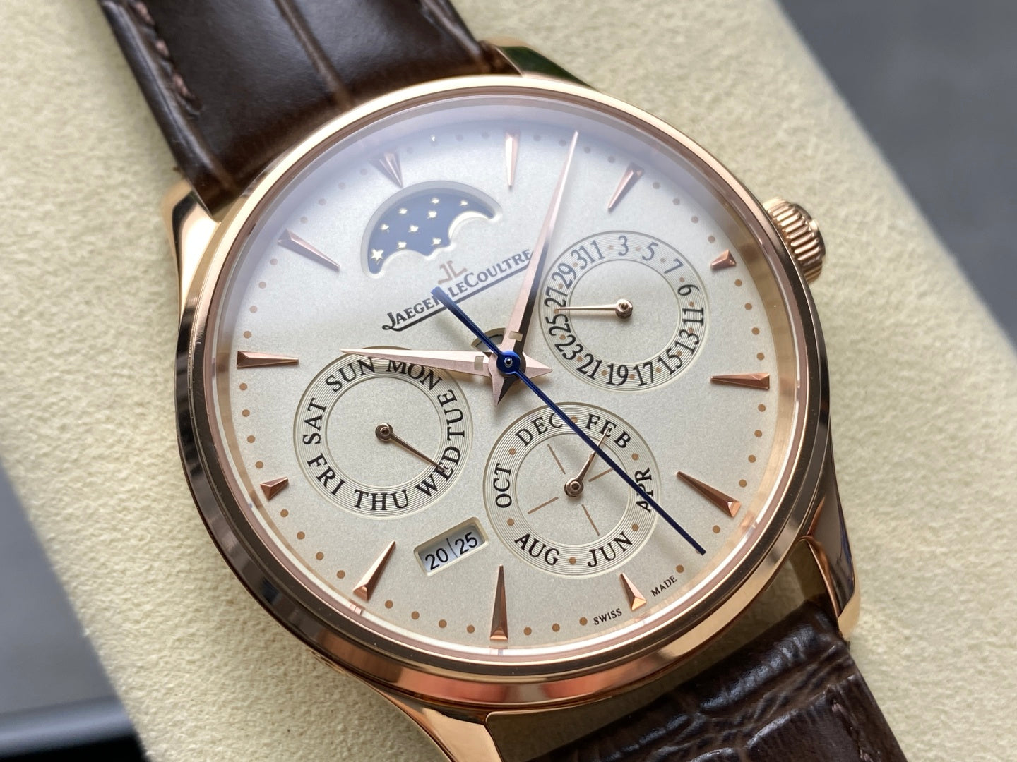 Jaeger-LeCoultre-6