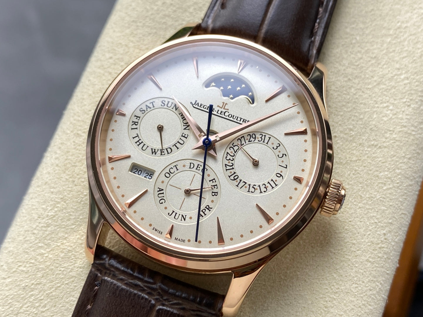 Jaeger-LeCoultre-6