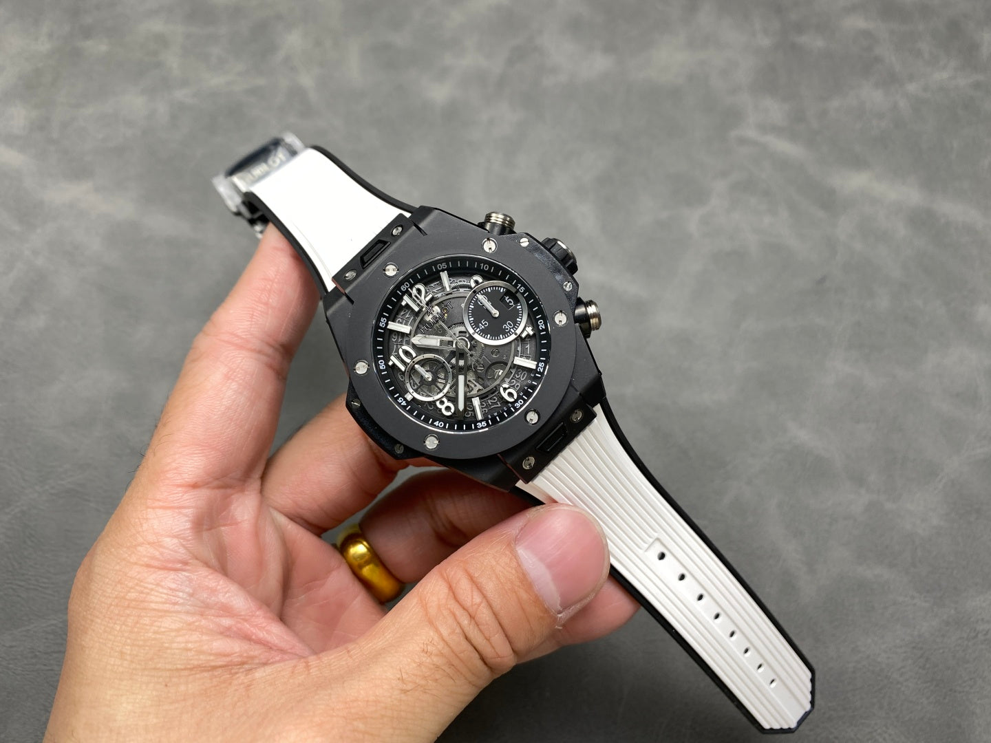 HUBLOT-7