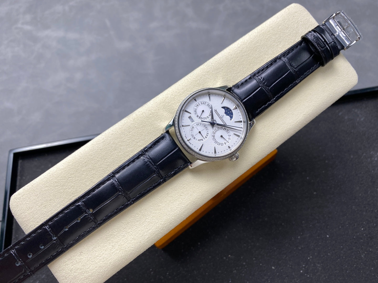 Jaeger-LeCoultre-8