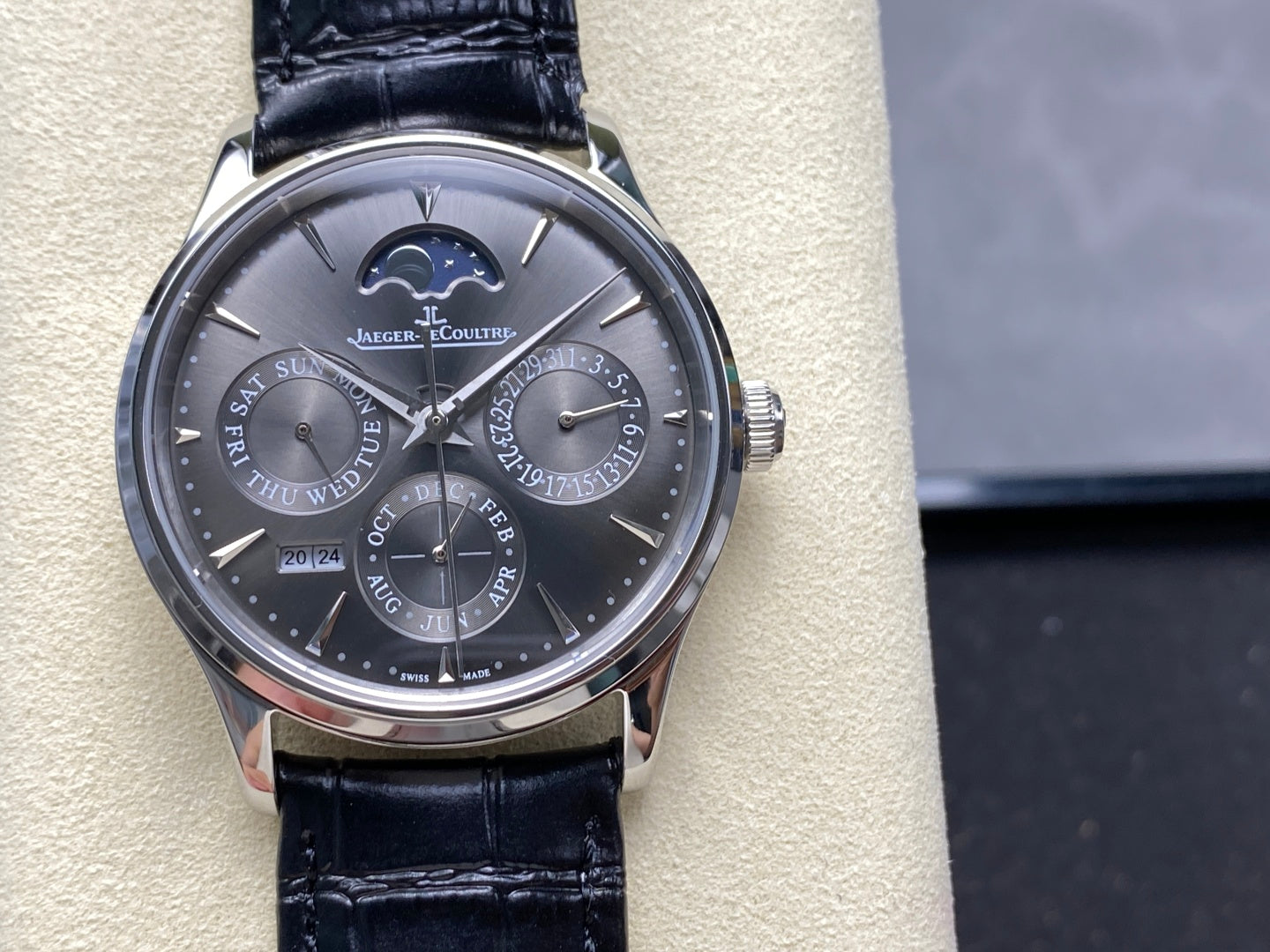 Jaeger-LeCoultre-9