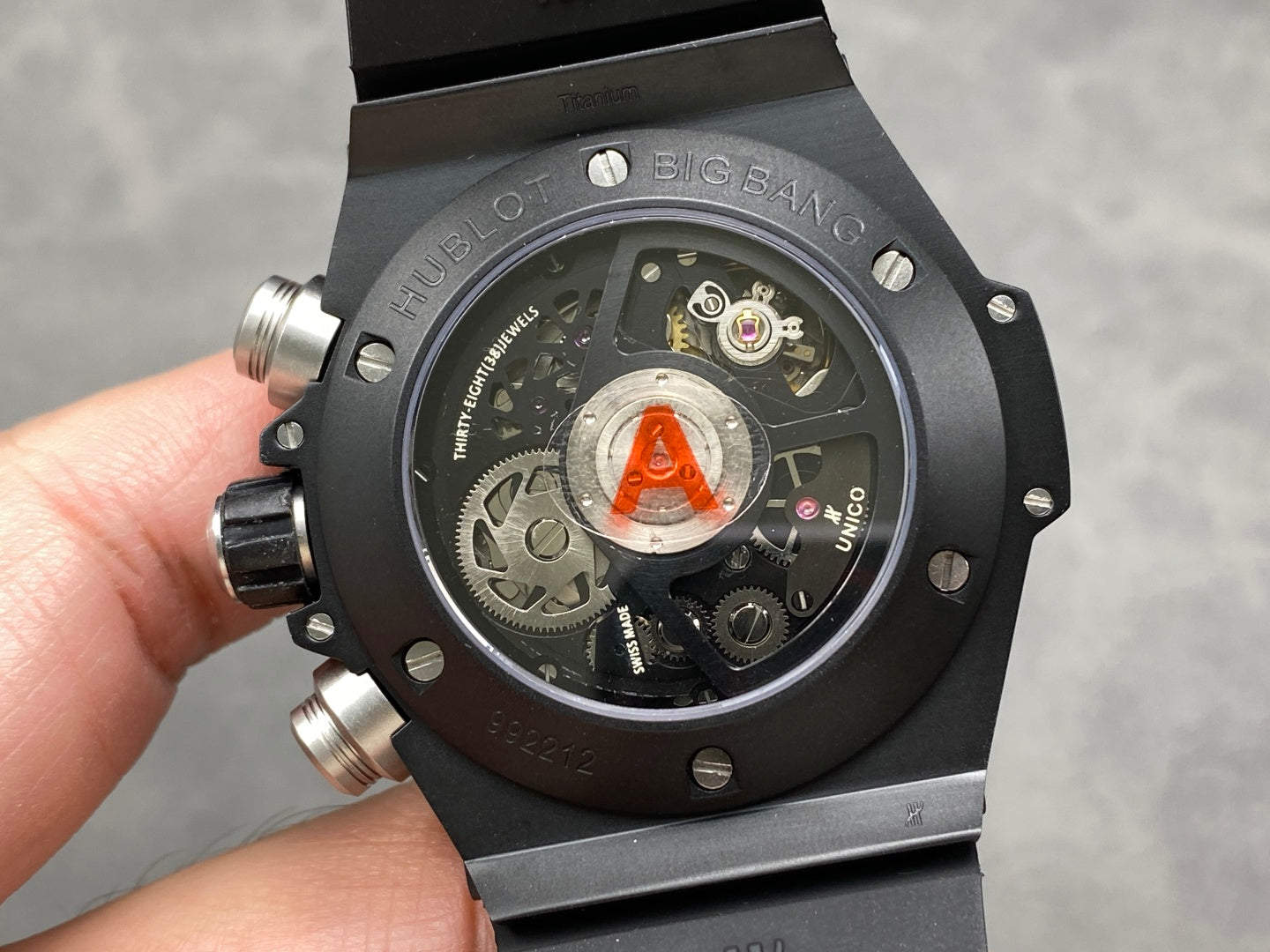 HUBLOT-9